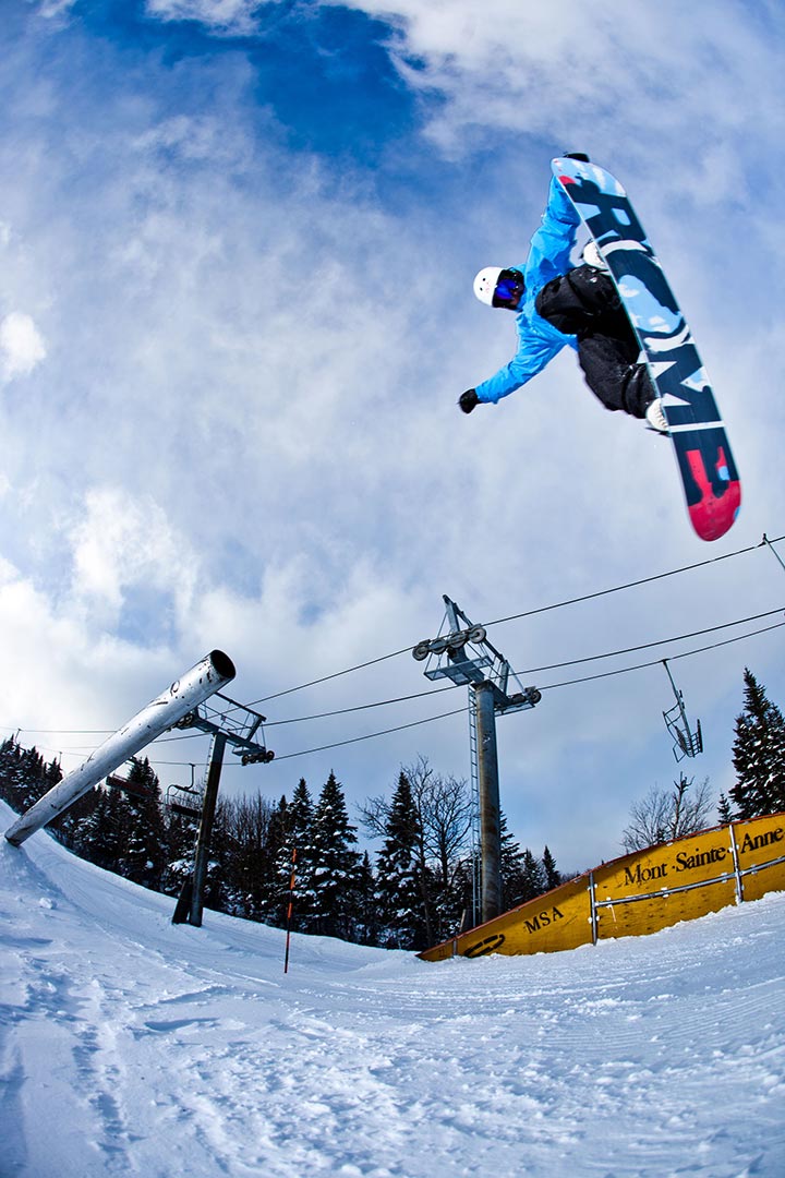 Snowboard jump in Mt St-Anne